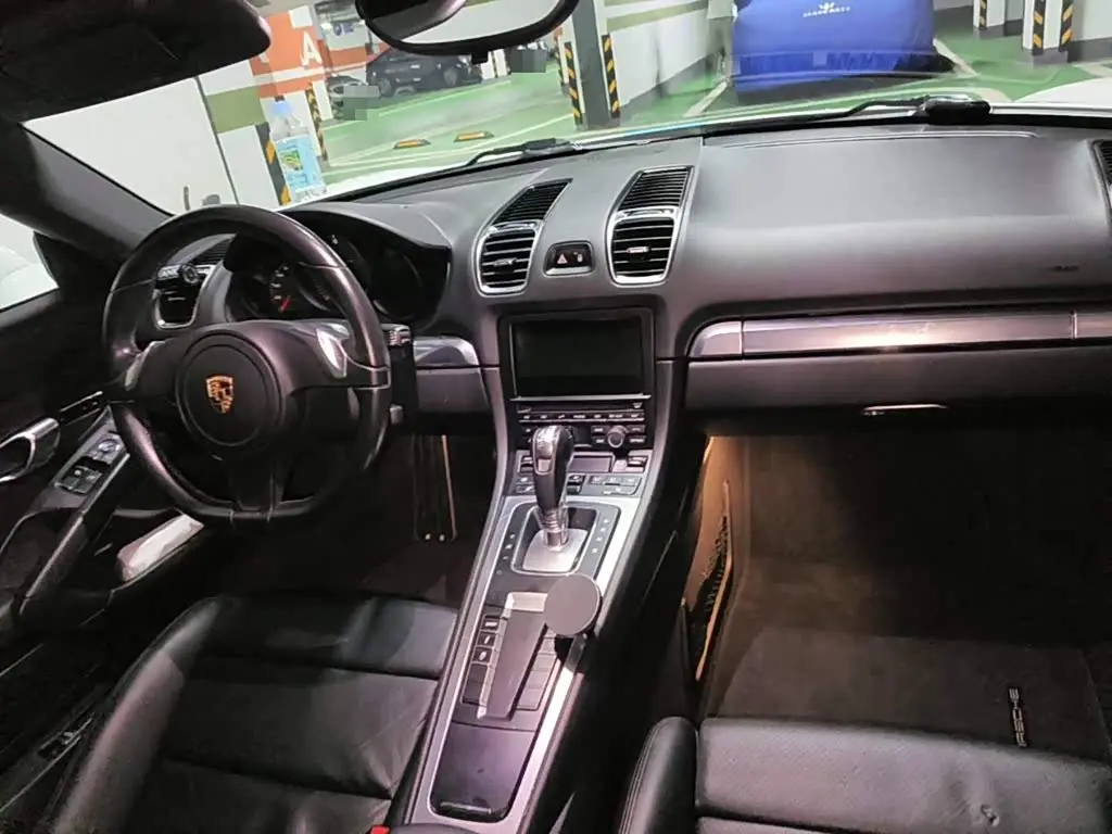 Porsche Cayman 2015 — Photo 12/14
