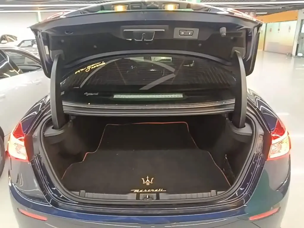Maserati Ghibli 2017 — Photo 15/20