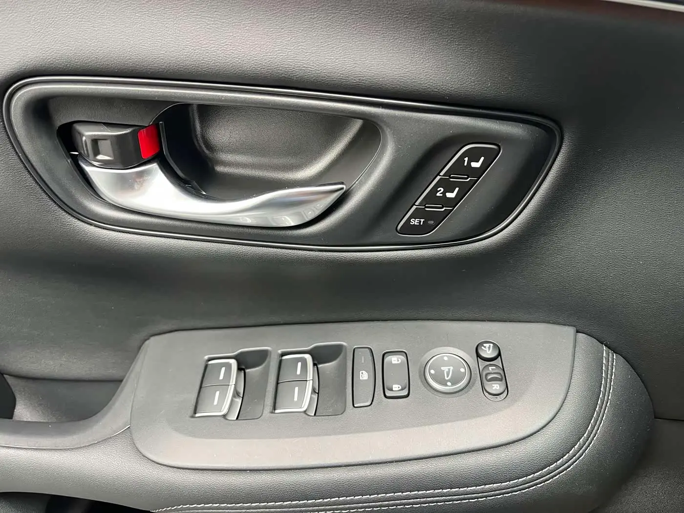 Honda HR-V 2023 — Photo 12/20