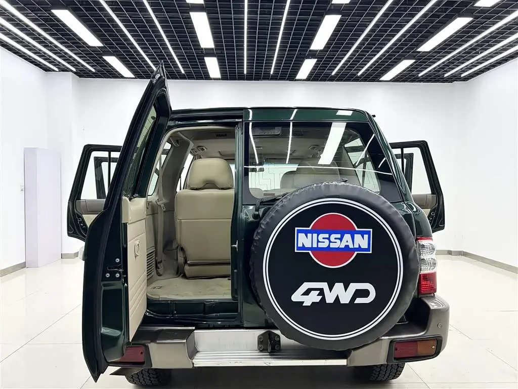 Nissan Patrol 2004 — Фото 17/20