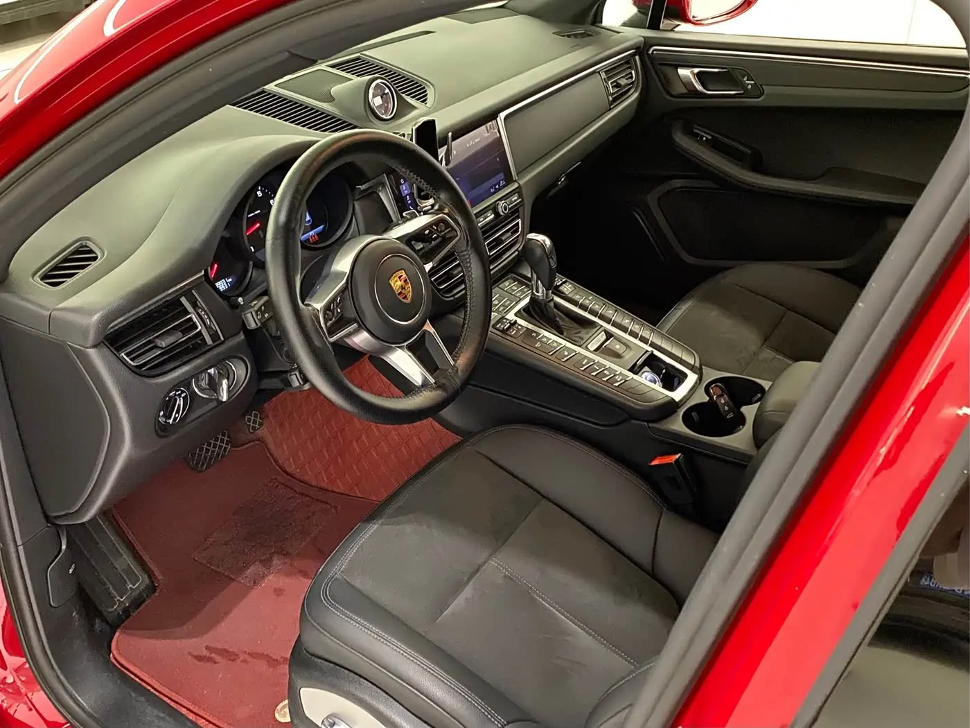 Porsche Macan 2020 — Şəkil 10/19
