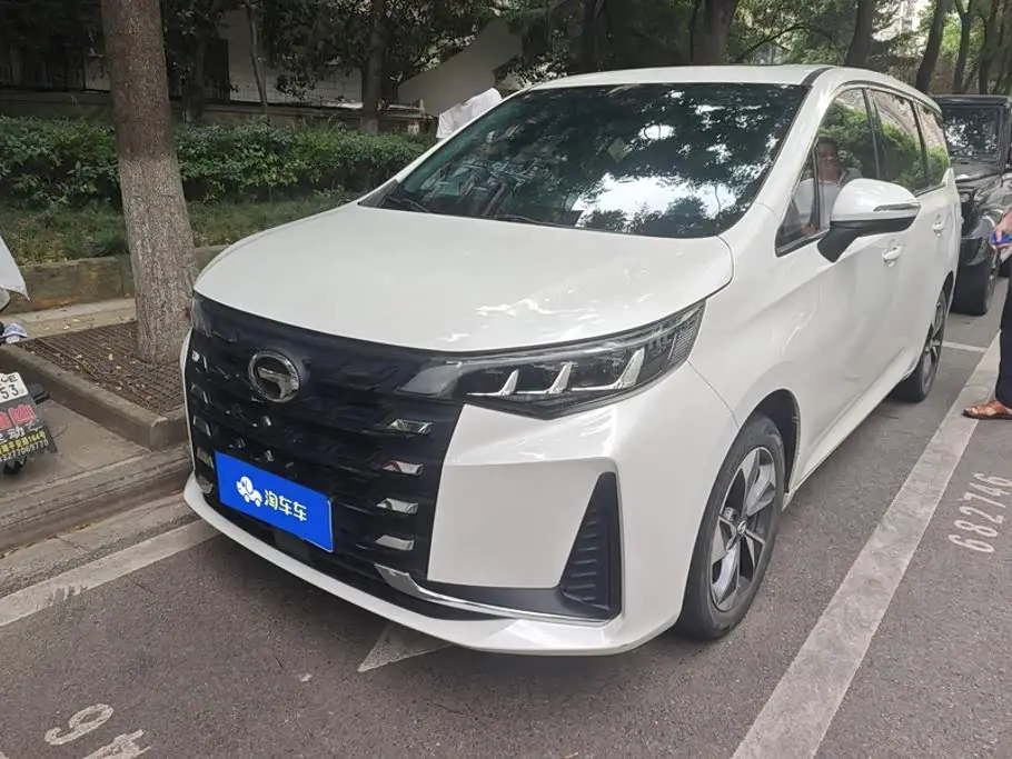 GAC Trumpchi Trumpchi M6 2022 — Şəkil 1/16