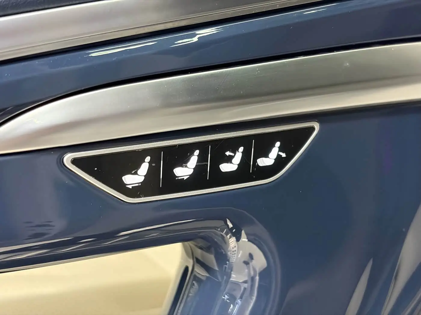 Buick GL8 2021 — Photo 11/20
