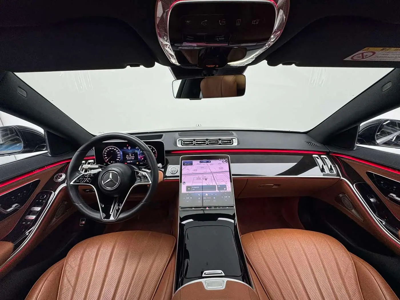 Mercedes-Benz S-Class 2023 — Photo 16/19