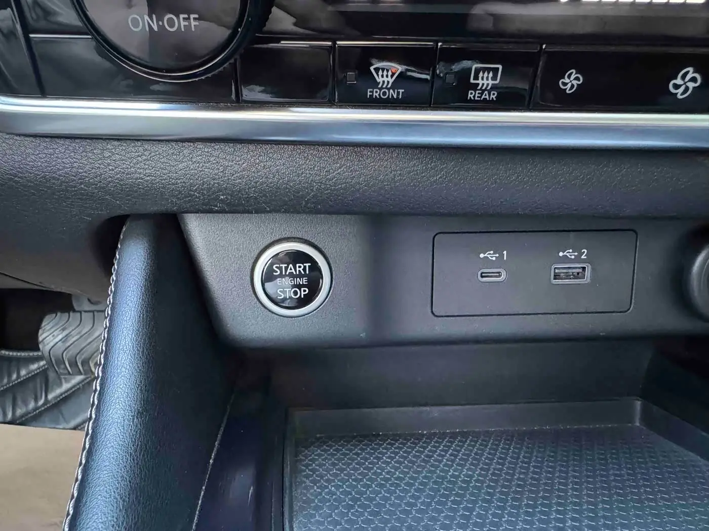 Nissan X-Trail 2022 — Фото 13/20