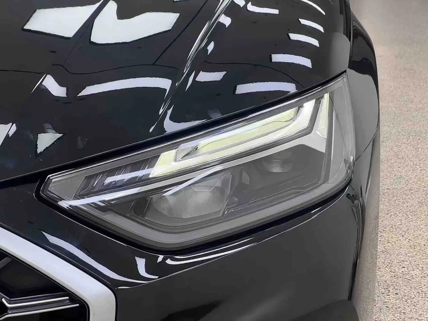 Audi Q5L 2021 — Photo 4/20