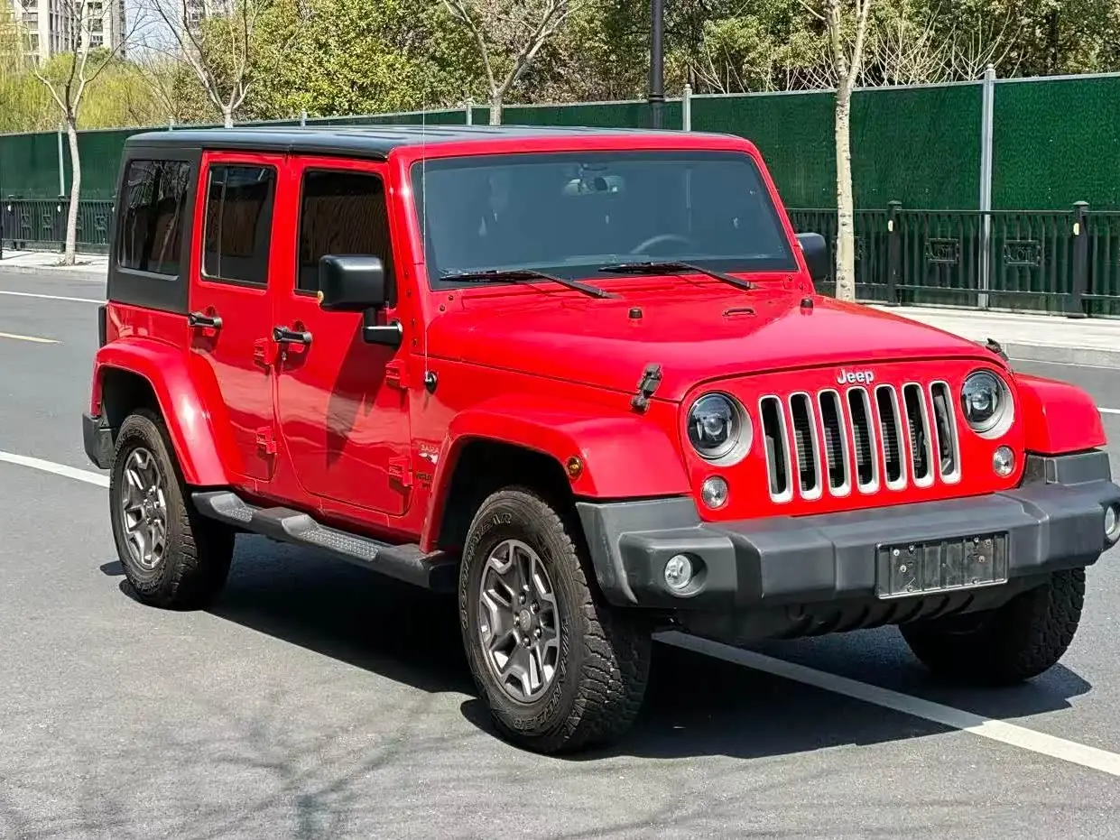 Jeep Wrangler 2018 — Şəkil 3/12