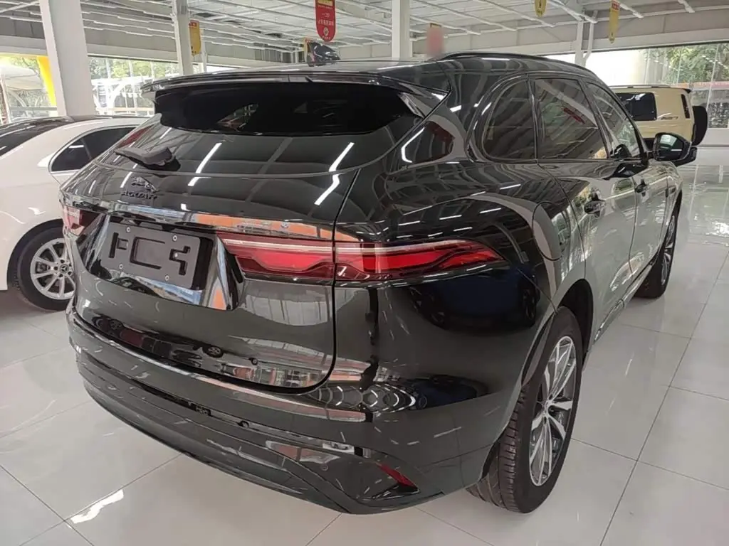 Jaguar F-PACE 2023 — Şəkil 7/20