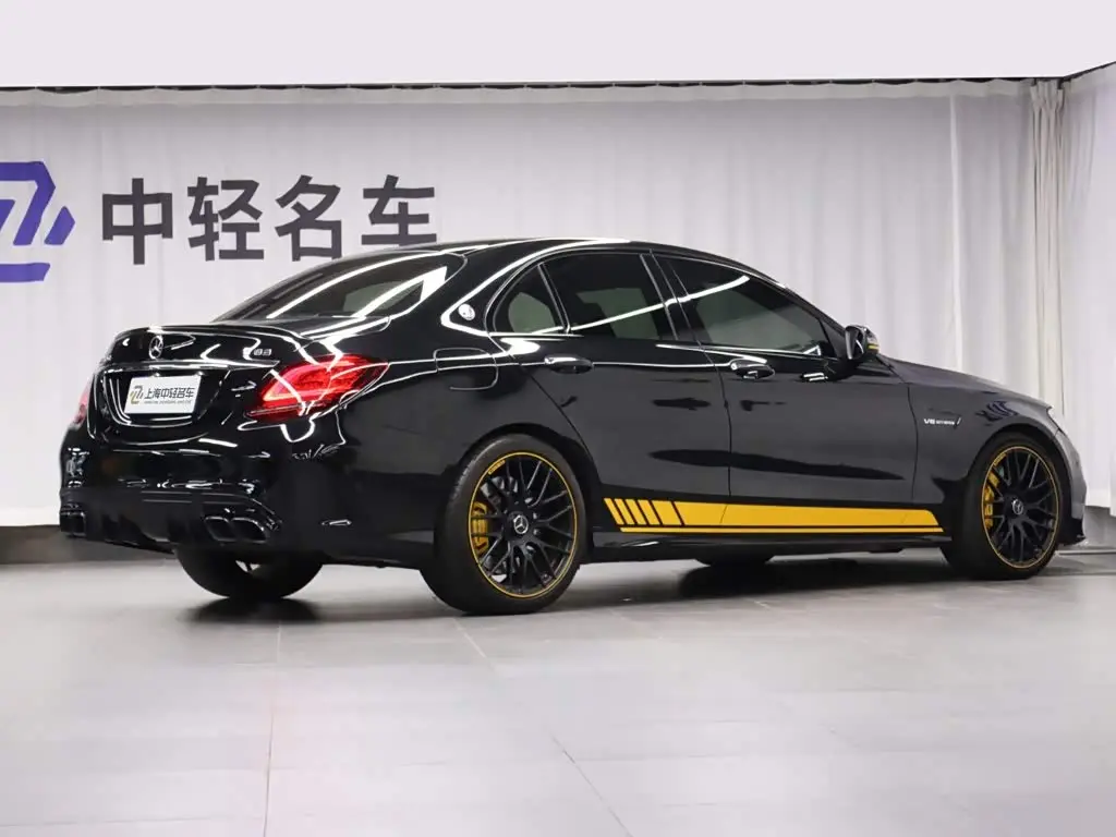 Mercedes-Benz C-Class AMG 2022 — Photo 3/20