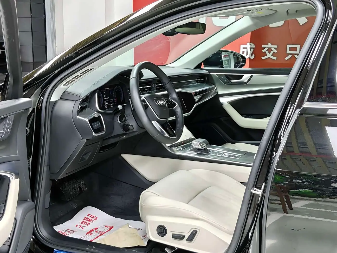 Audi A6L 2019 — Photo 7/17