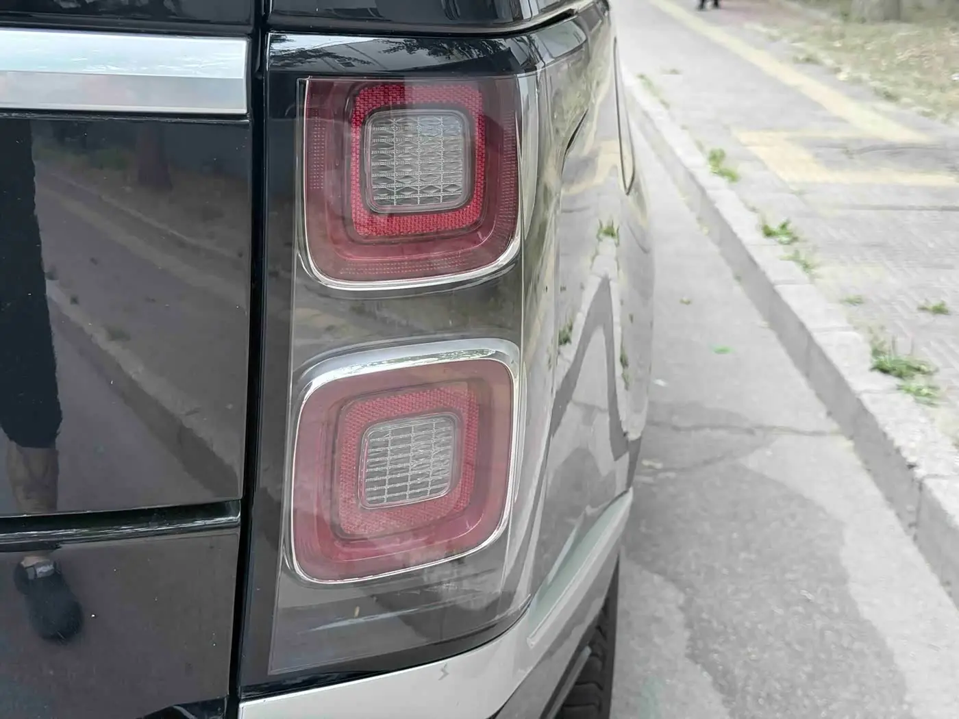 Land Rover Range Rover 2019 — Photo 19/20