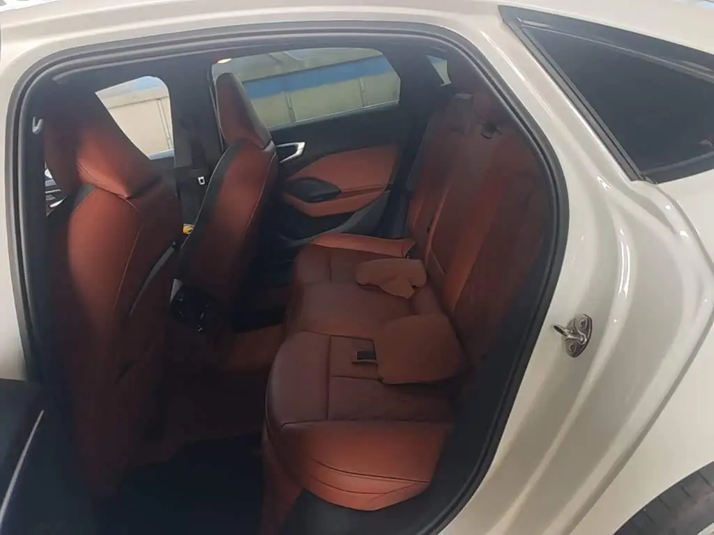 Audi A5L 2025 — Photo 17/20