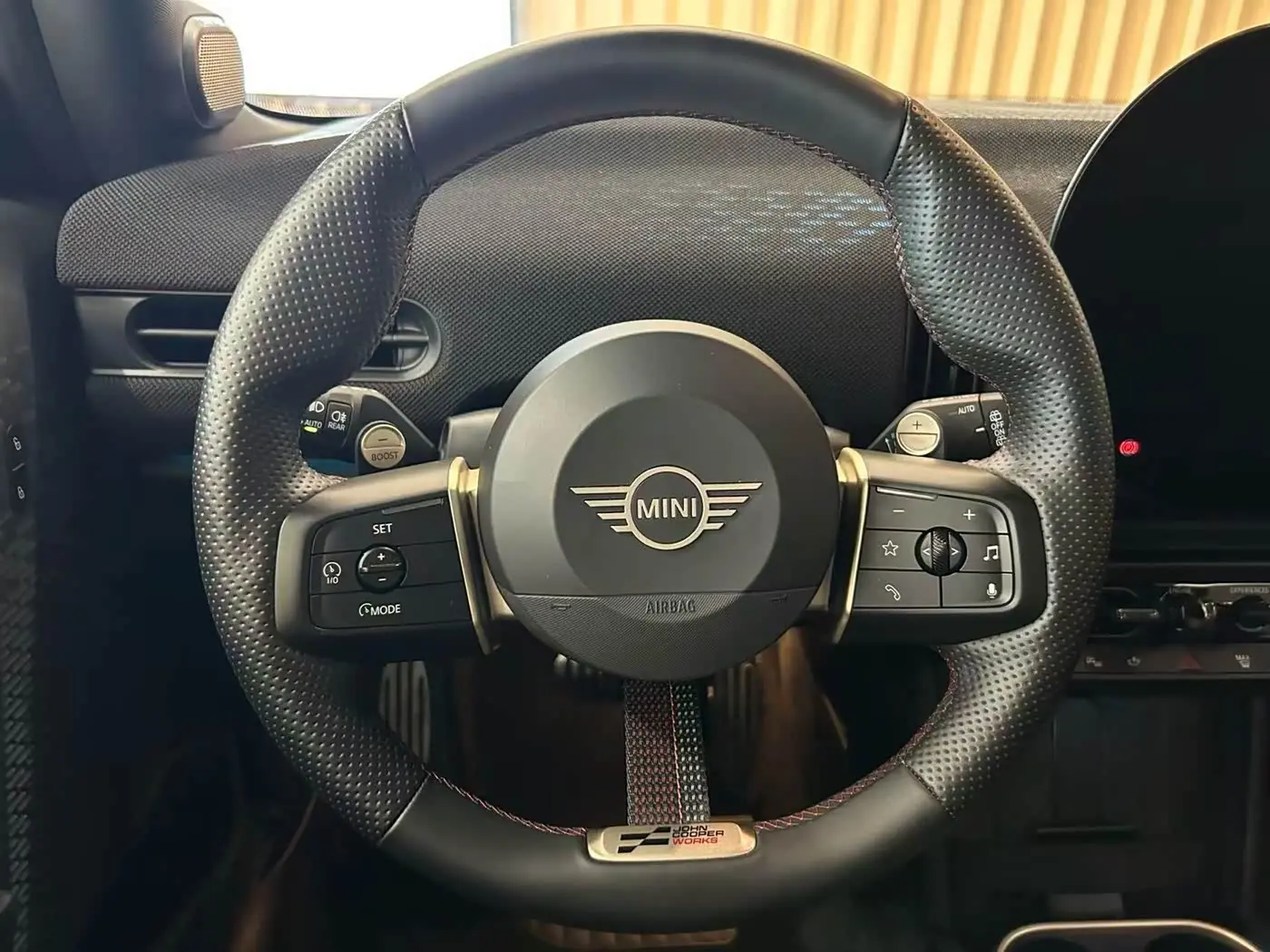 MINI JCW 2025 — Photo 6/12