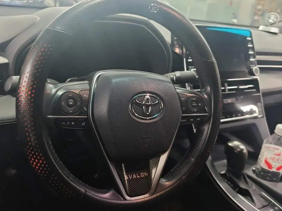 Toyota Avalon 2021 — Şəkil 15/16