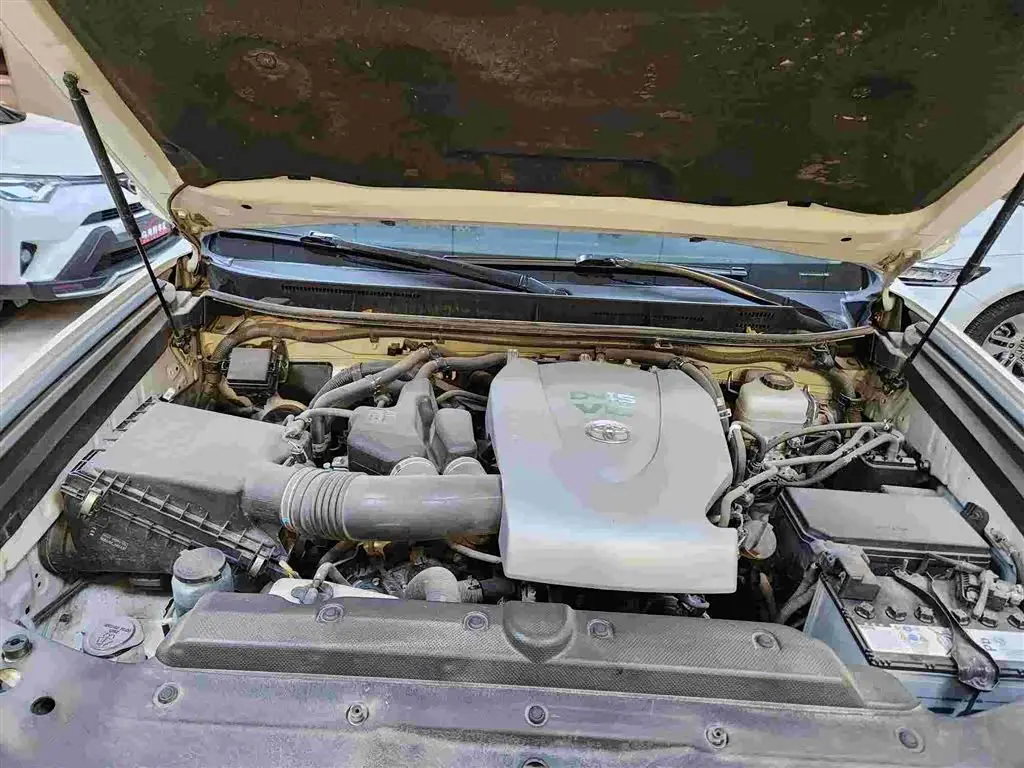 Toyota Prado 2018 — Photo 13/20