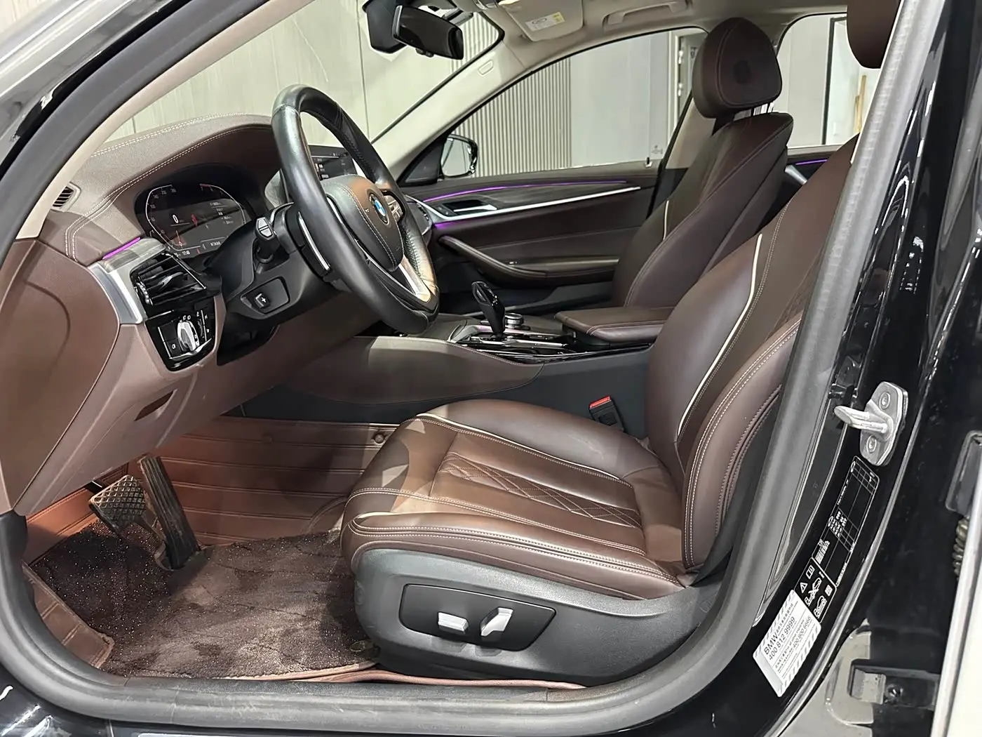 BMW 5 Series 2019 — Şəkil 7/10