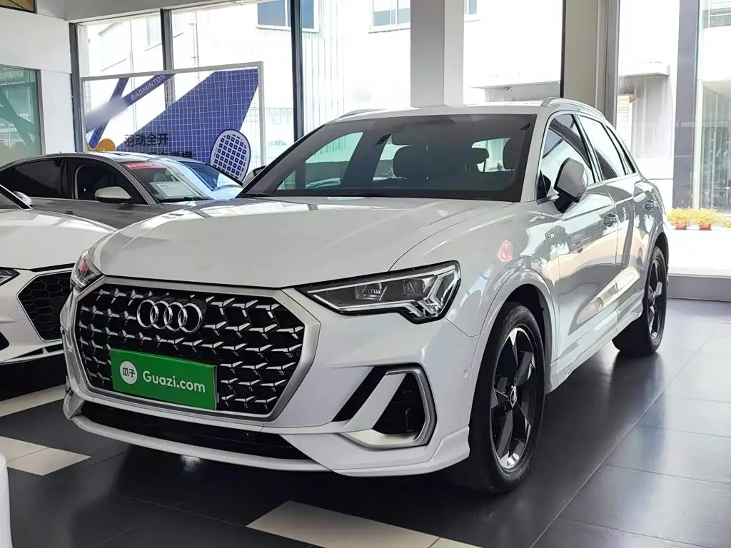 Audi Q3, 2023
