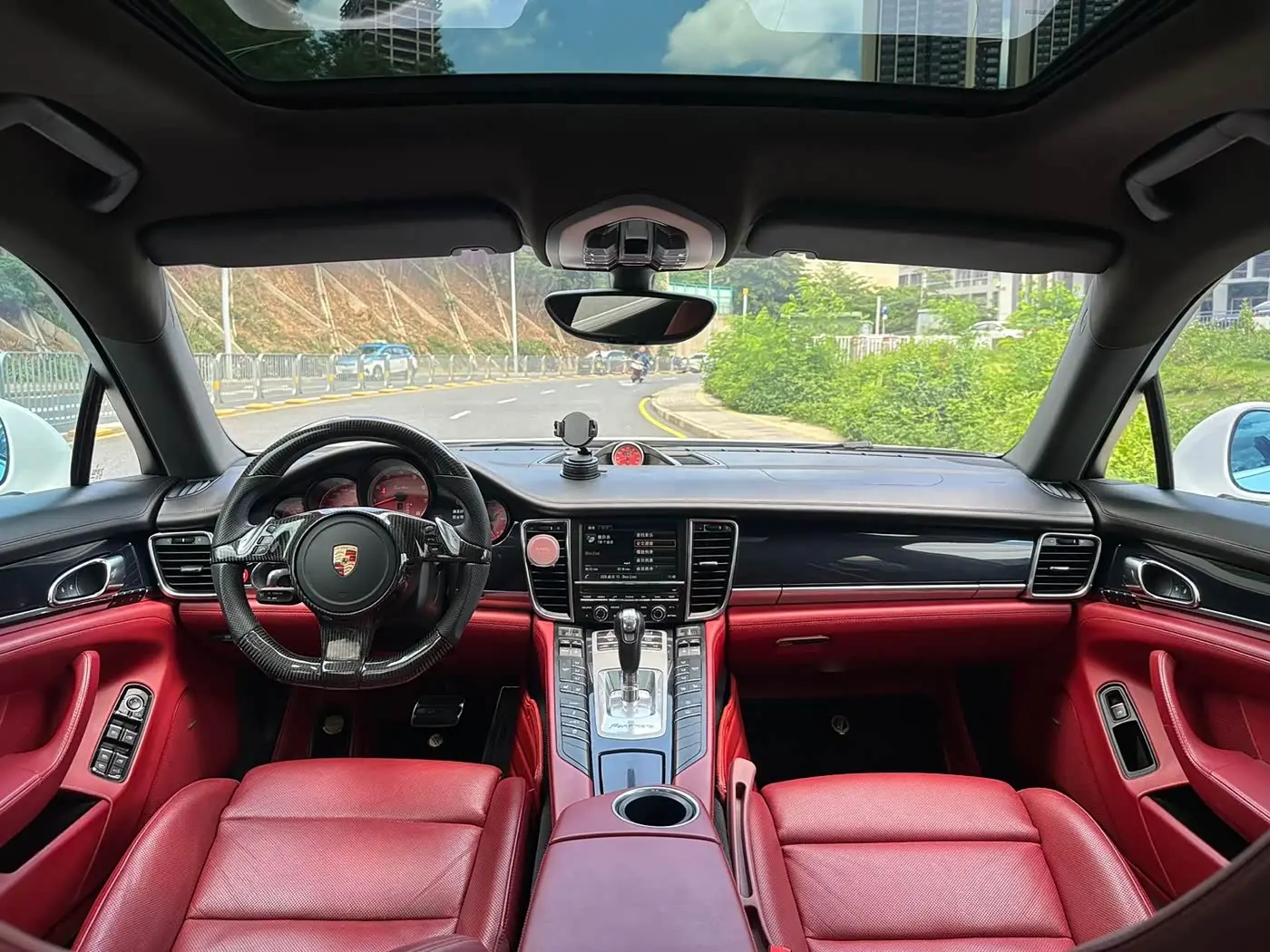 Porsche Panamera 2014 — Photo 11/20