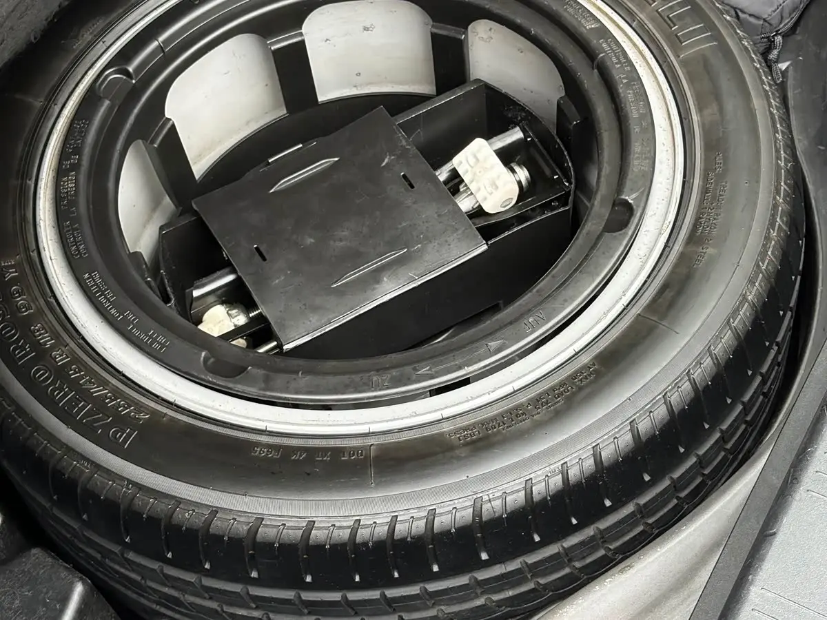 Mercedes-Benz S-Class 2012 — Photo 19/20