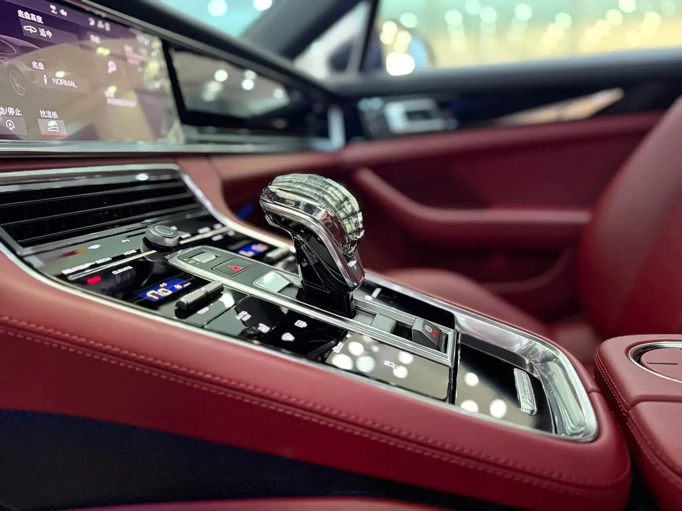Porsche Panamera 2021 — Şəkil 18/20