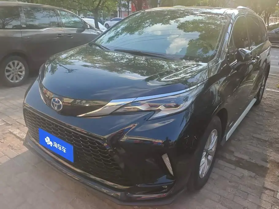 Toyota Granvia, 2023