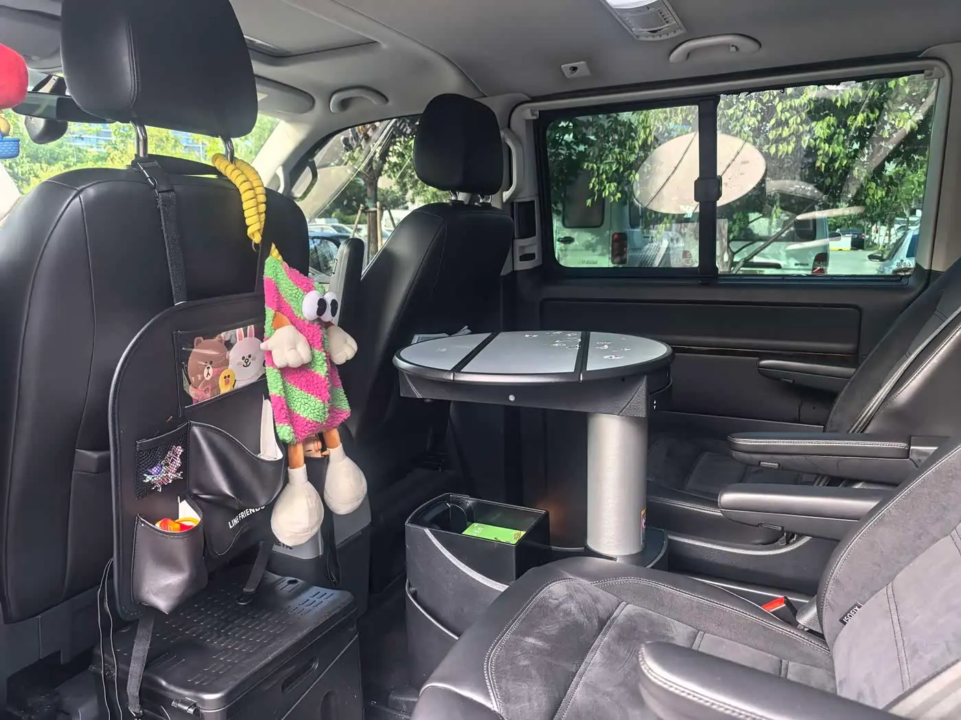 Volkswagen Multivan 2019 — Şəkil 8/16