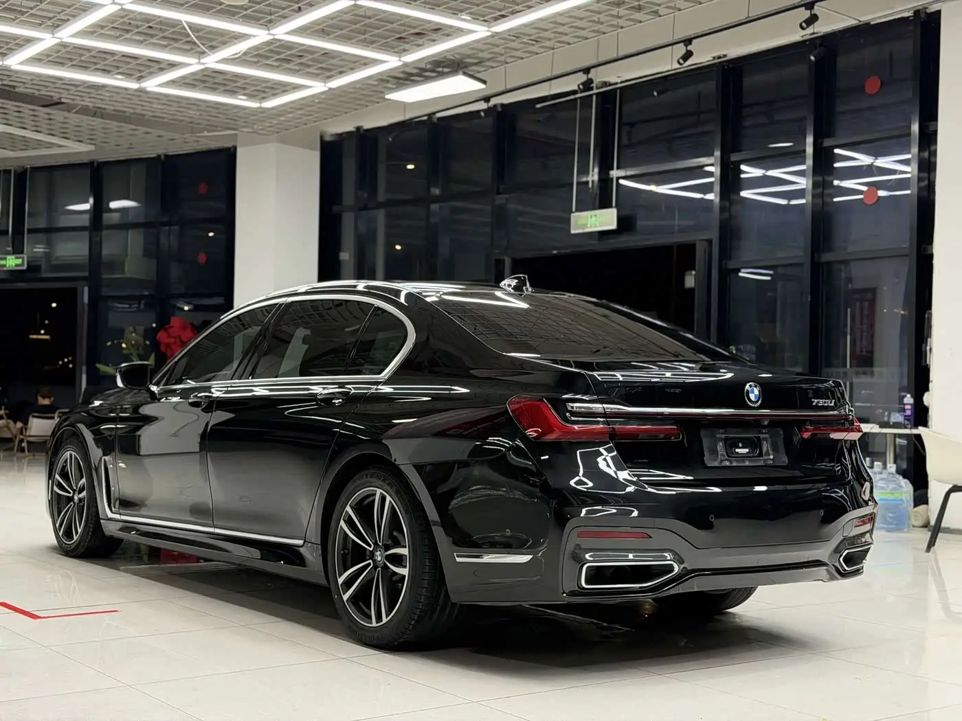 BMW 7 Series 2022 — Şəkil 6/14