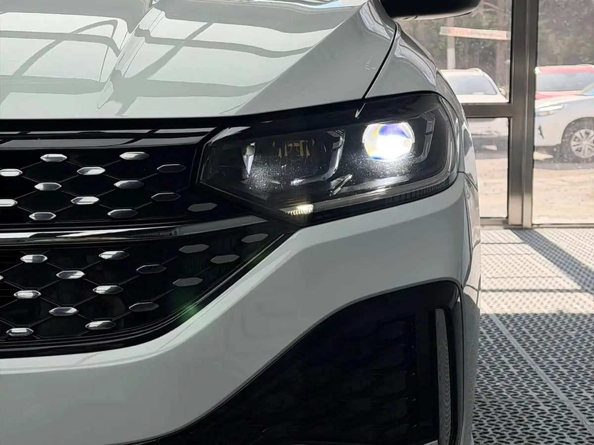 Volkswagen Lavida 2022 — Şəkil 7/20