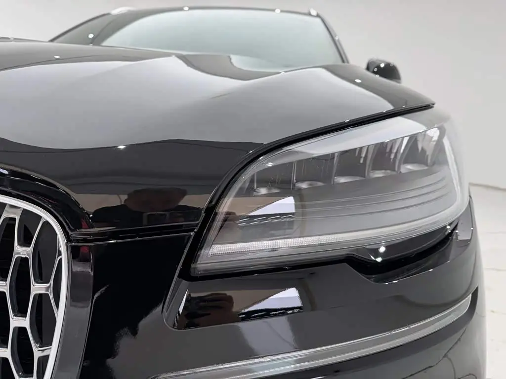 Lincoln Aviator 2021 — Şəkil 10/20