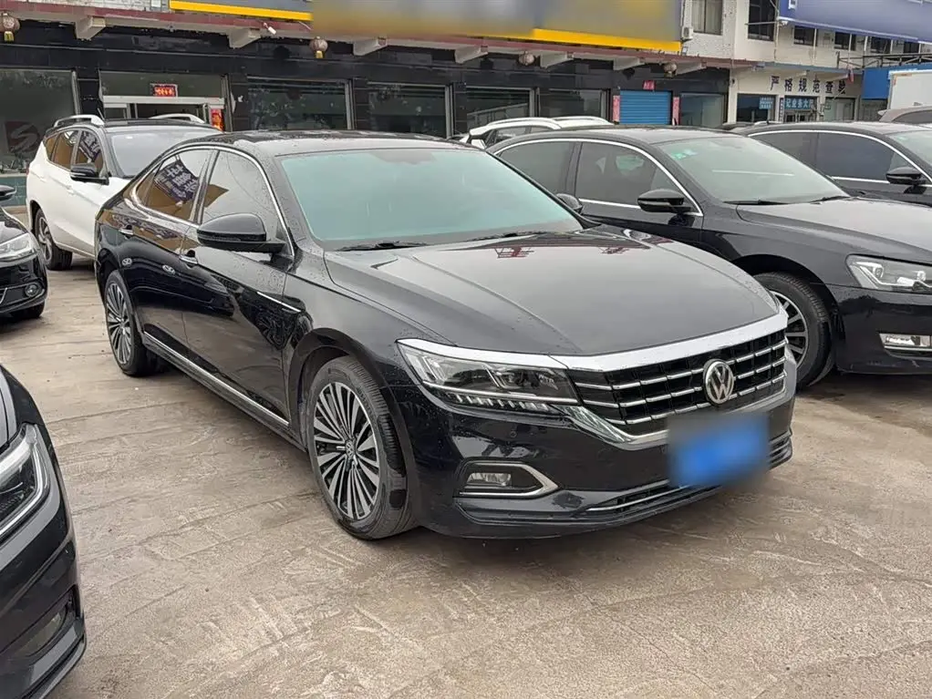 Volkswagen Passat 2019 — Фото 4/11