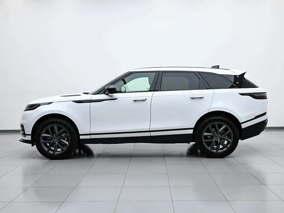 Land Rover Range Rover Velar 2026 — Photo 4/9