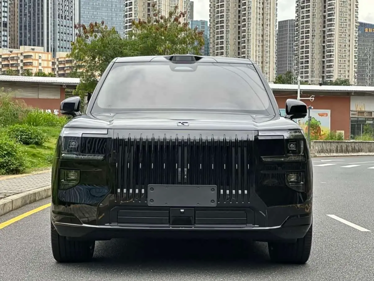 ZEEKR 9X 2026 — Photo 2/10