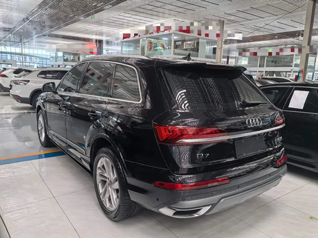 Audi Q7 2021 — Şəkil 5/20