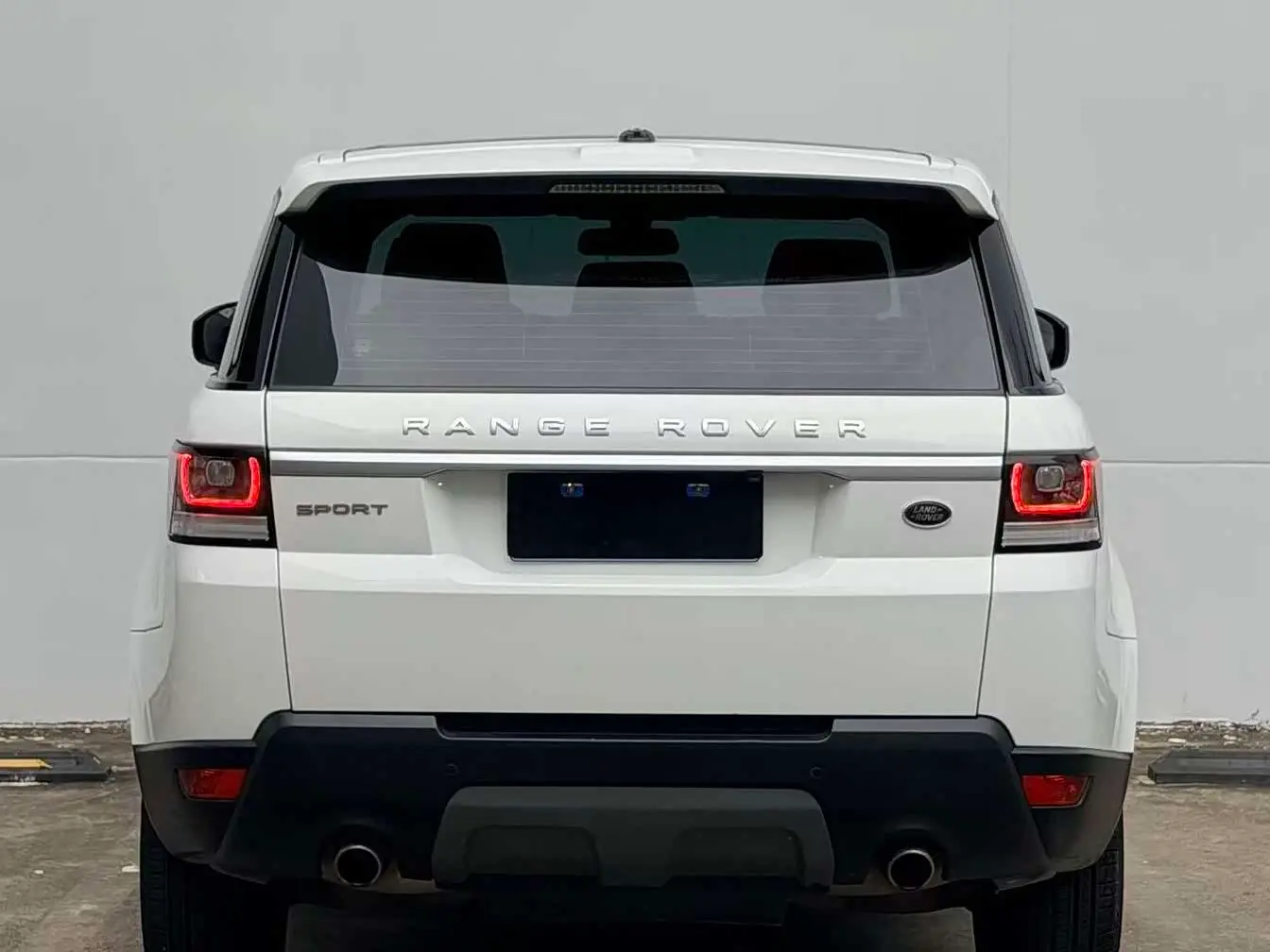 Land Rover Range Rover Sport 2018 — Photo 14/16