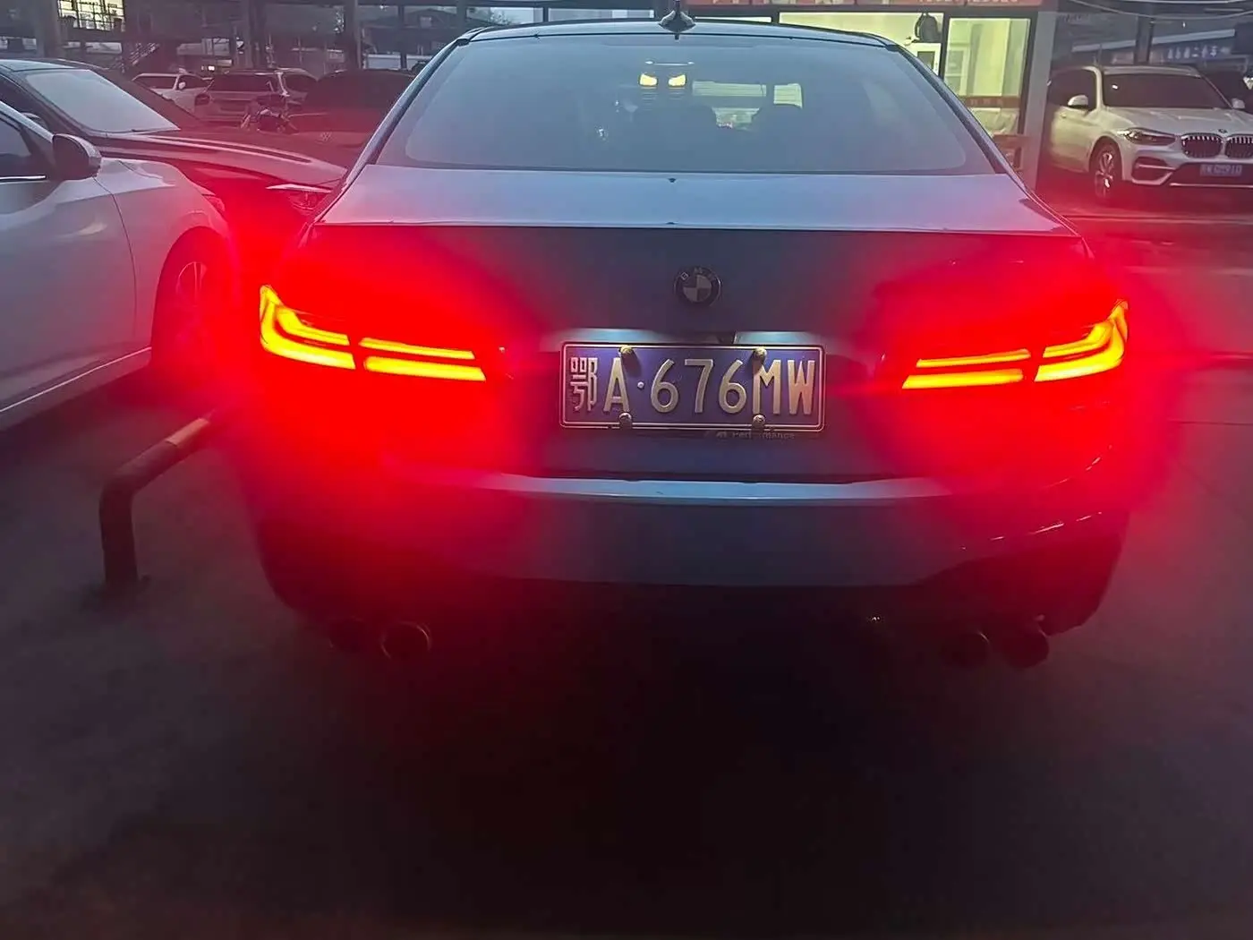 BMW 5 Series 2018 — Фото 9/11
