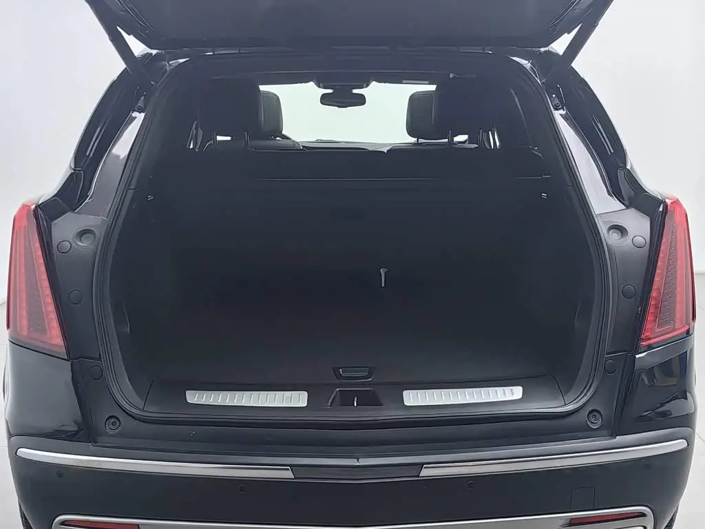 Cadillac XT5 2019 — Фото 16/20