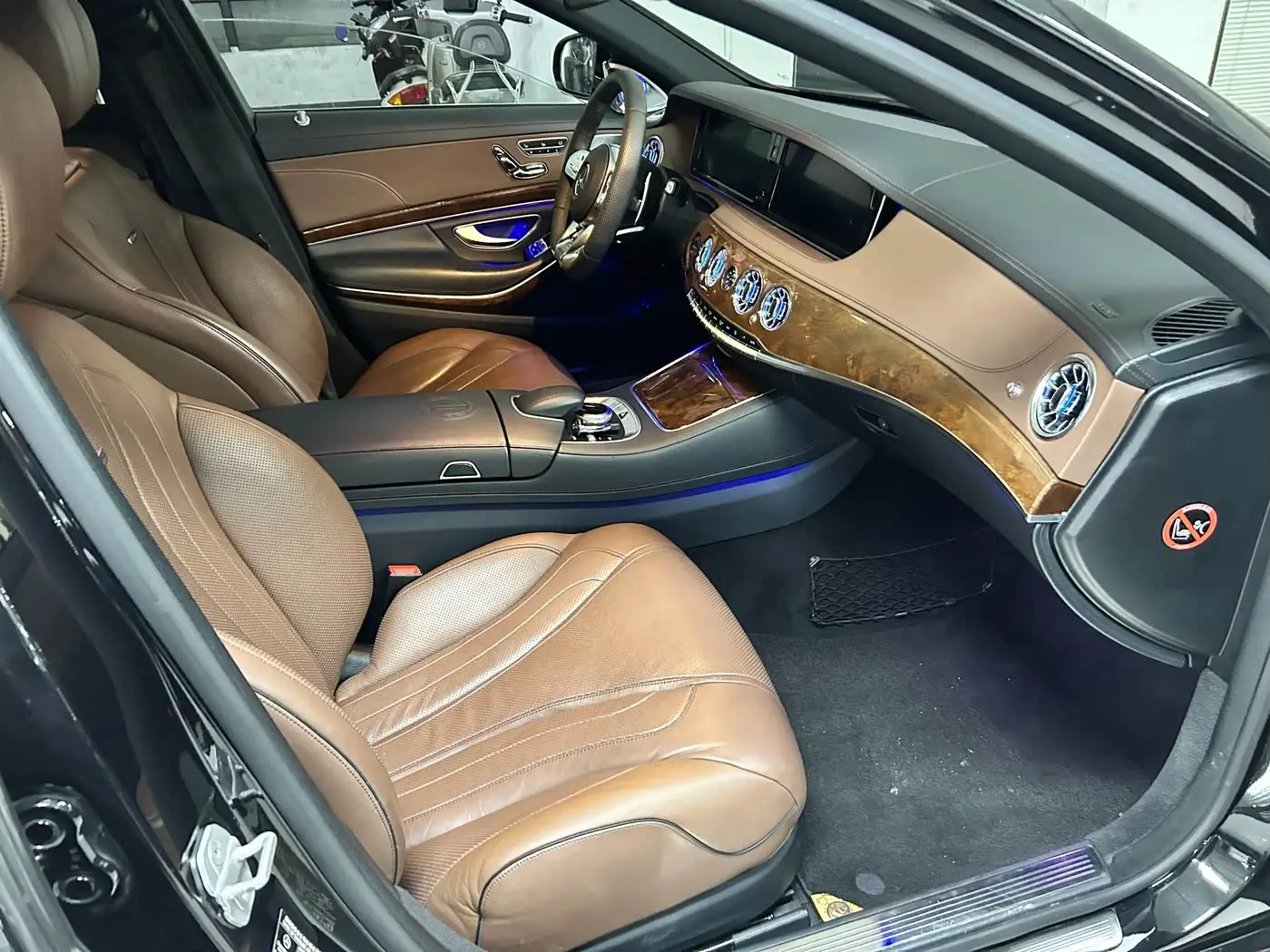 Mercedes-Benz S-Class AMG 2015 — Photo 8/17