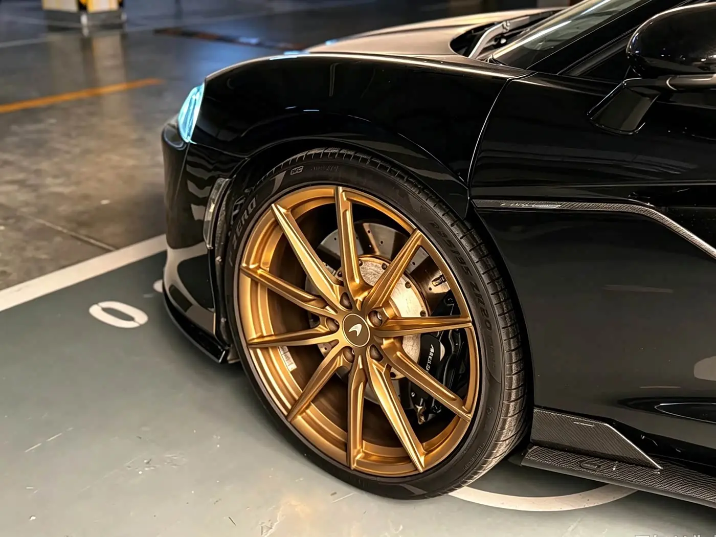 McLaren GT 2021 — Фото 12/13