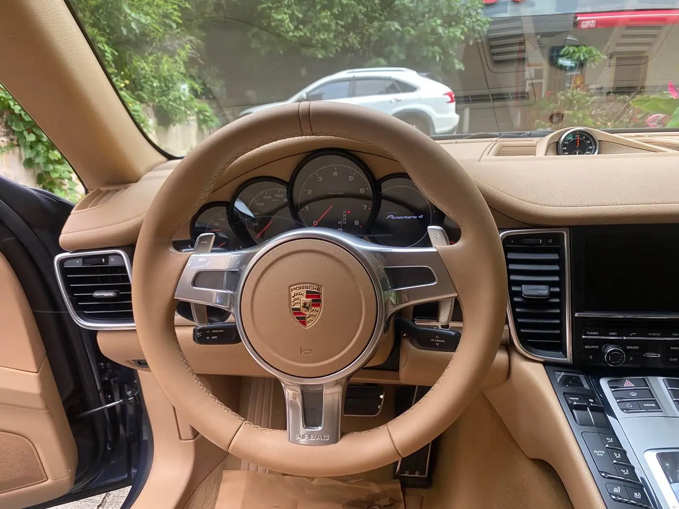 Porsche Panamera 2011 — Photo 9/20