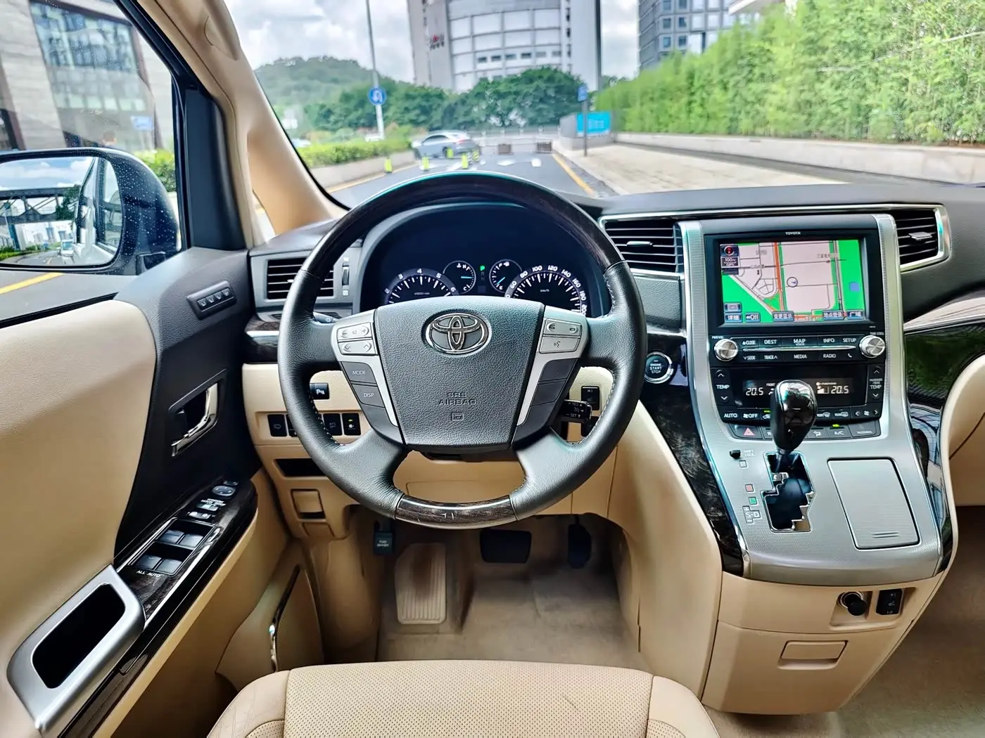 Toyota Alphard 2012 — Şəkil 13/19