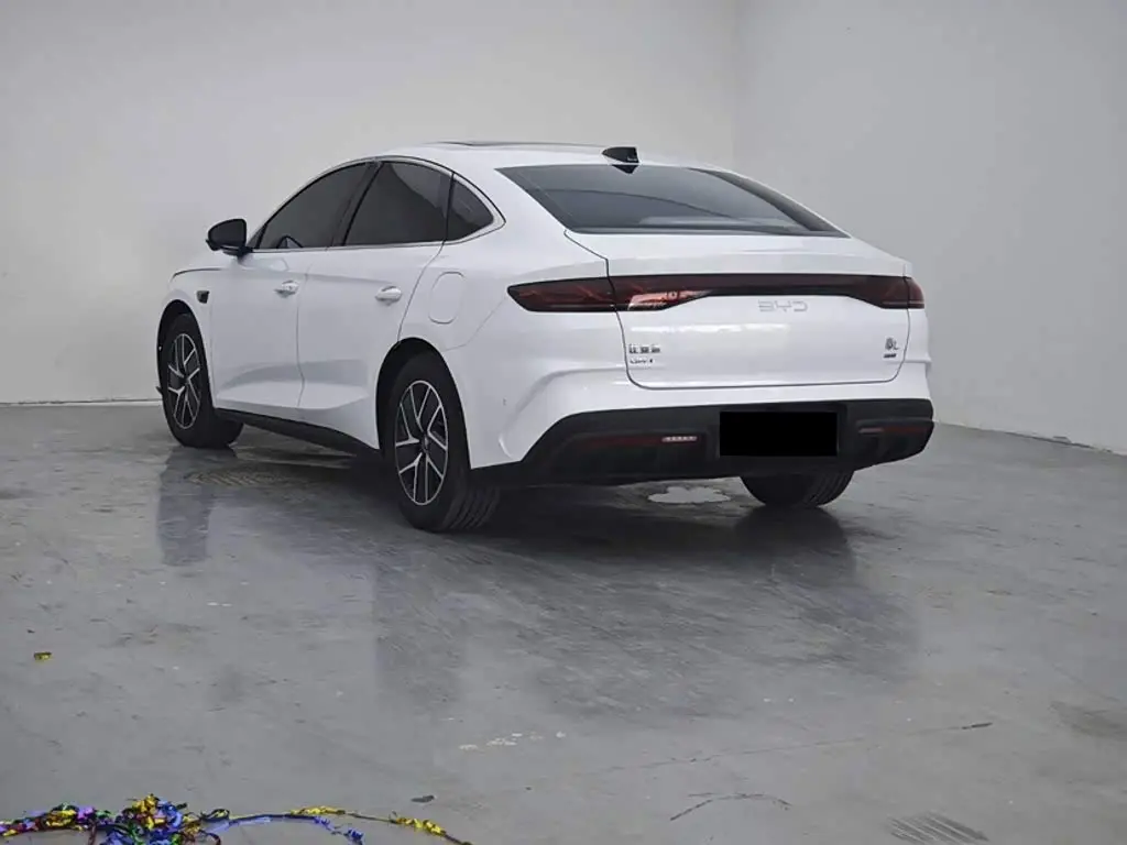 BYD Qin L 2025 — Фото 5/12