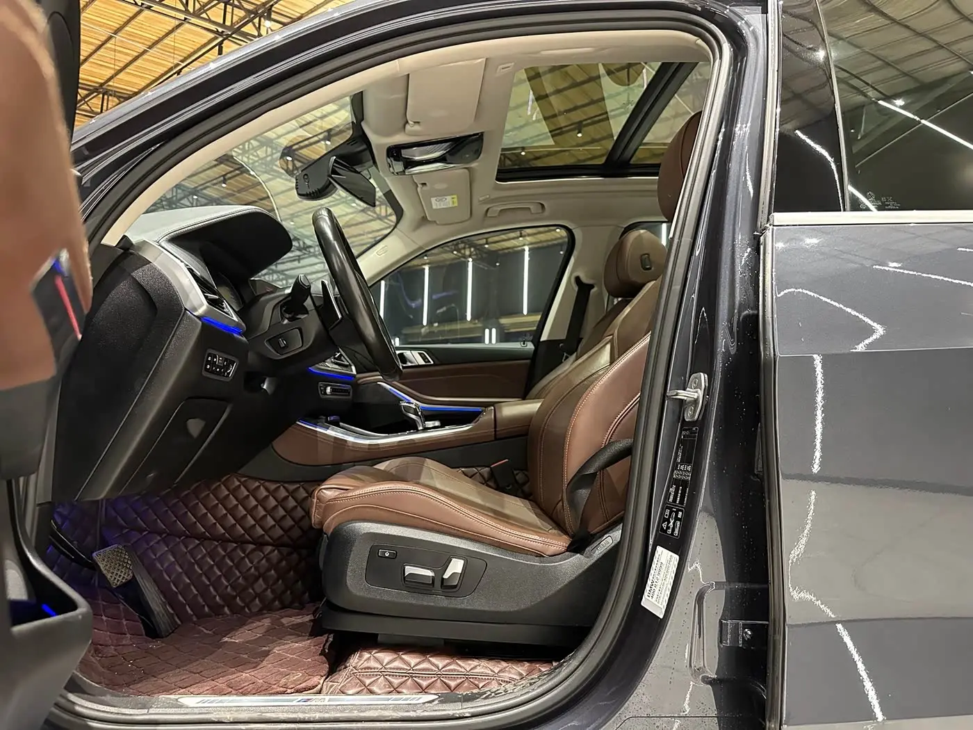 BMW X5 2020 — Photo 6/16