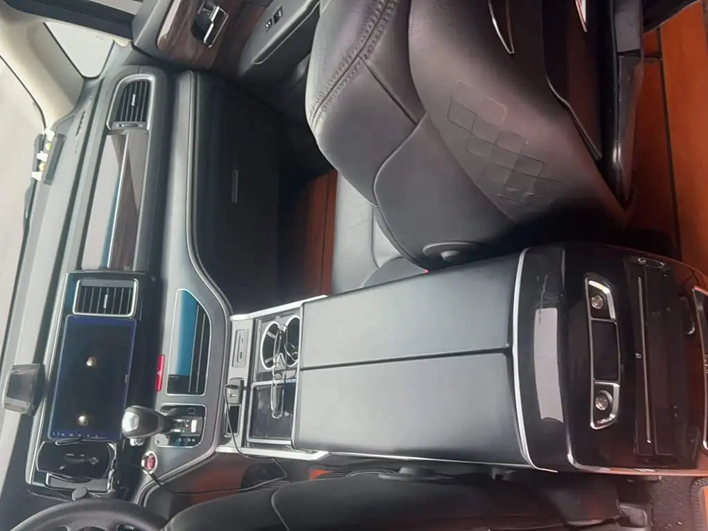 Honda Elysion 2019 — Photo 10/20
