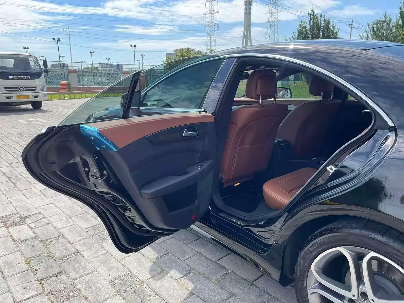 Mercedes-Benz CLS 2015 — Şəkil 13/20