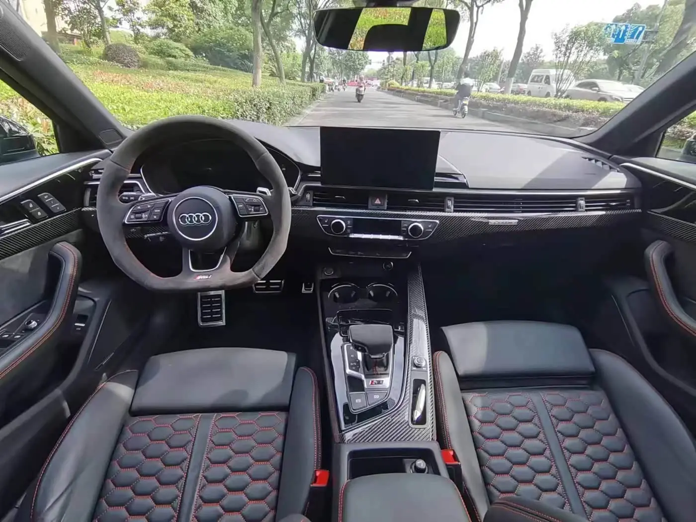 Audi RS 4 2023 — Photo 5/6
