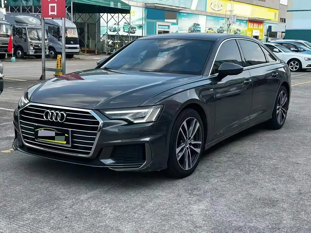 Audi A6L 2021 — Фото 1/9