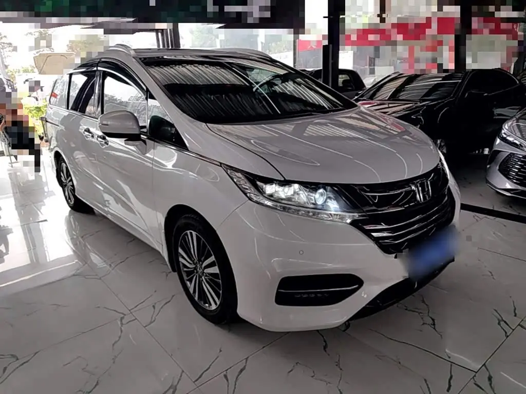 Honda Odyssey 2018 — Photo 4/20