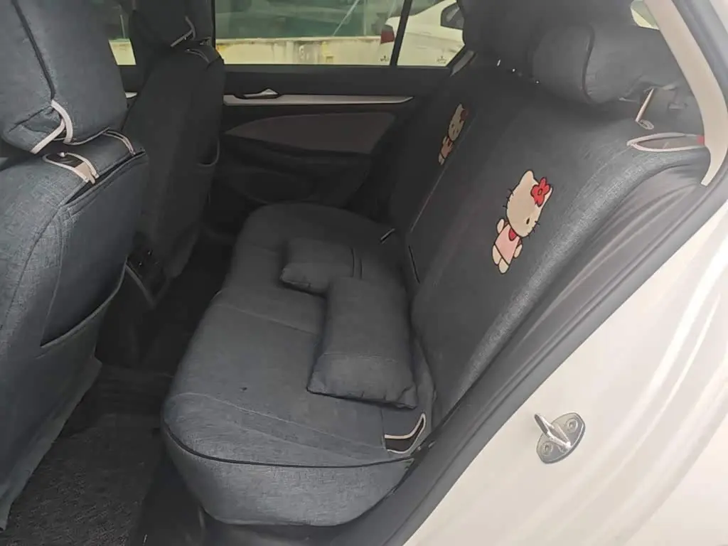 Volkswagen Golf 2022 — Photo 17/20