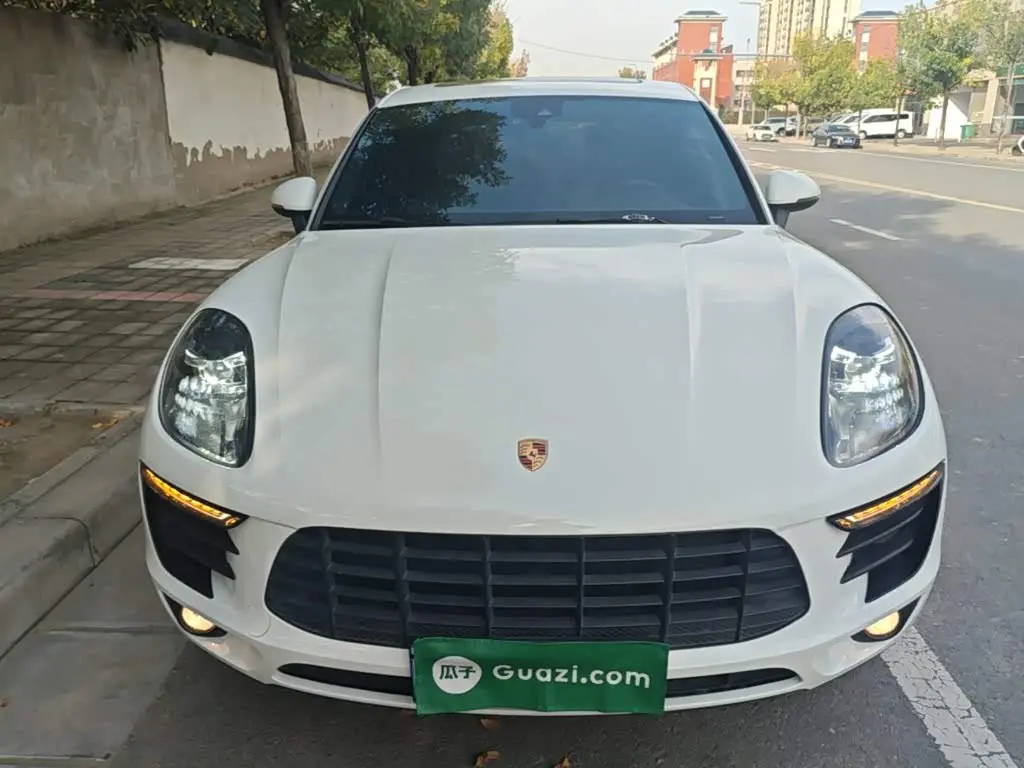 Porsche Macan 2018 — Фото 2/19