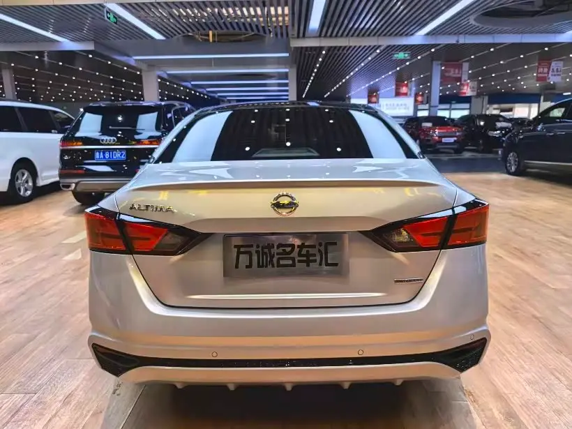 Nissan Teana 2022 — Фото 19/20